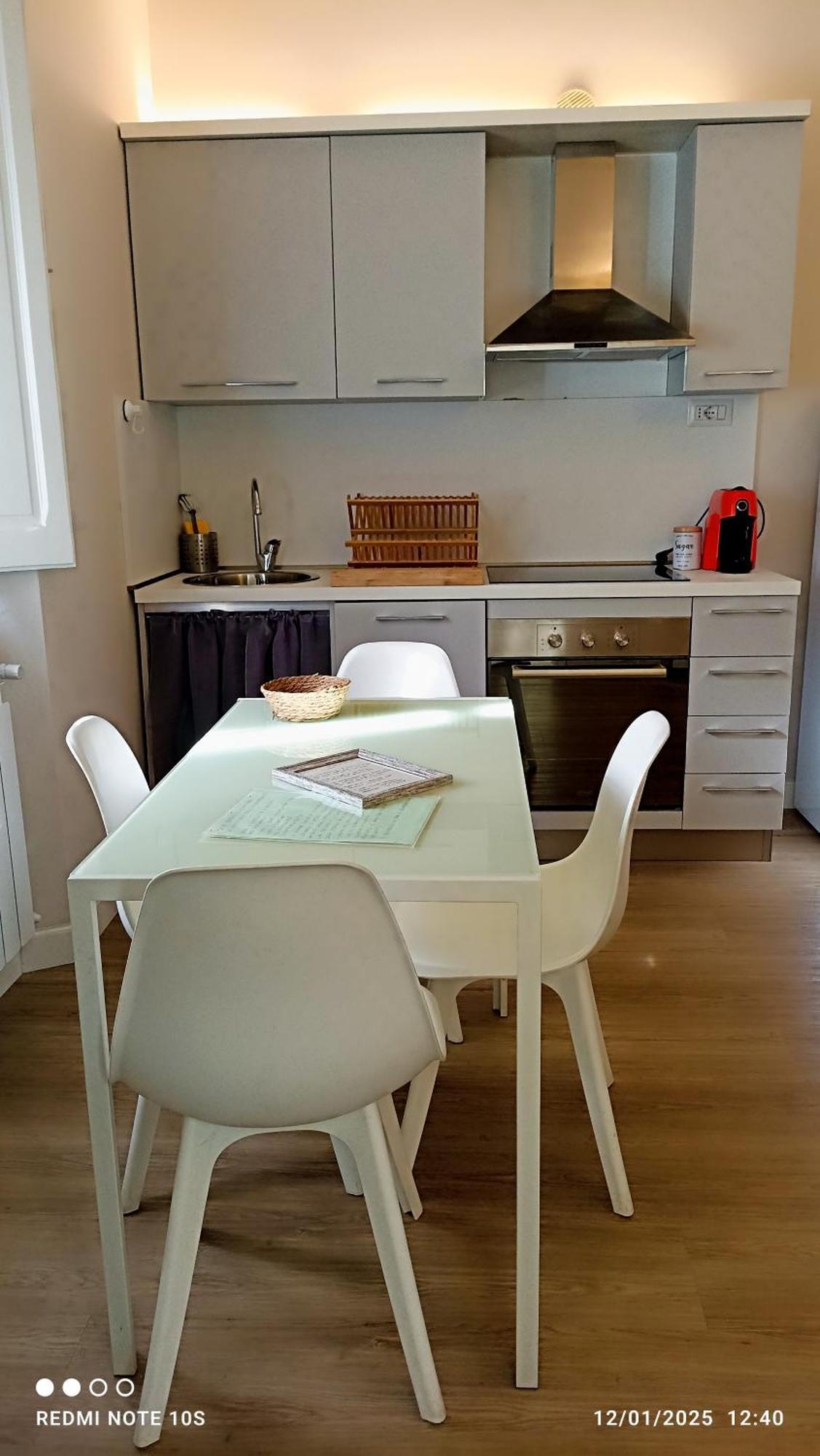Nonno 'Drea Guest House Кастильоне-делла-Пеская Экстерьер фото